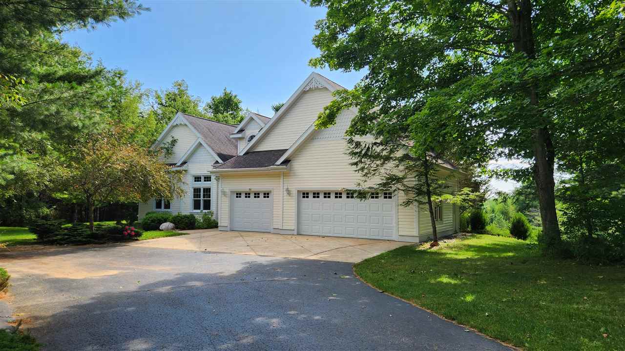 3397 Quick Harbor Springs MI 49720
