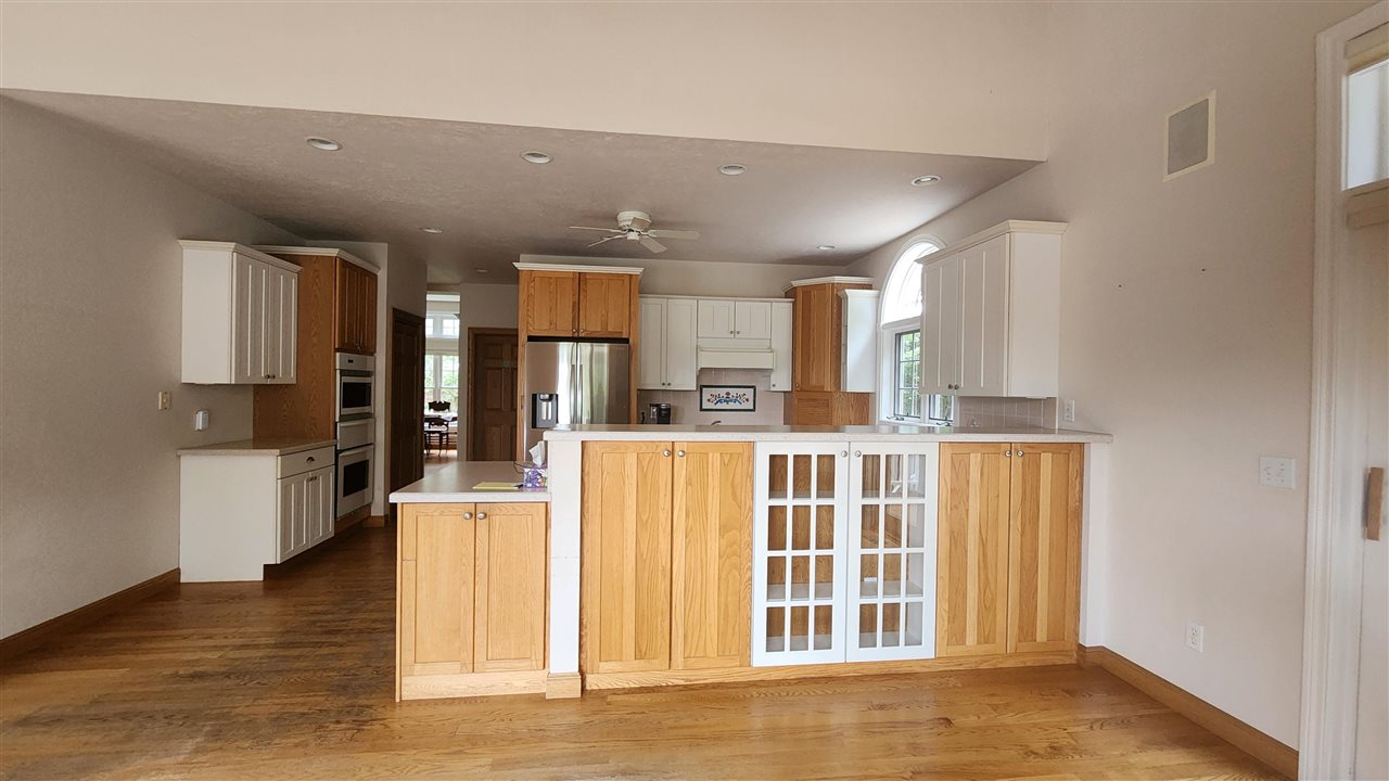 3397 Quick Harbor Springs MI 49720