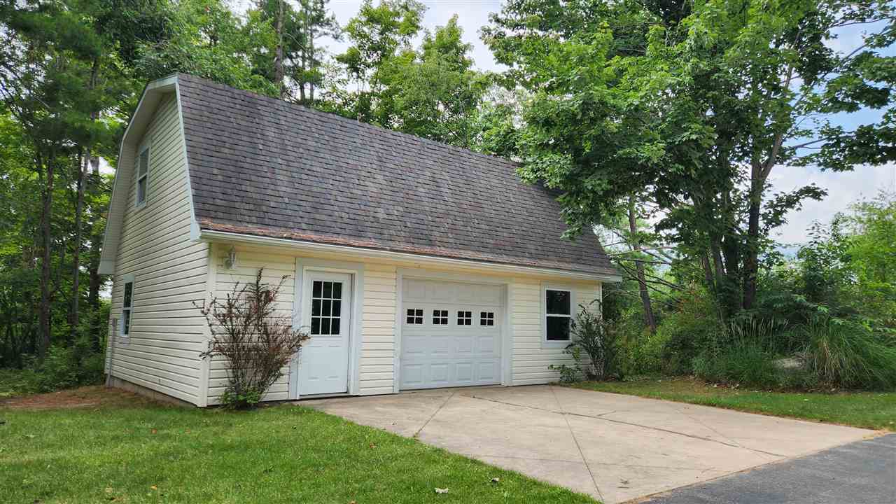 3397 Quick Harbor Springs MI 49720