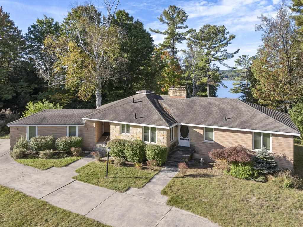 2336 Shepard Lane East Jordan MI 49727