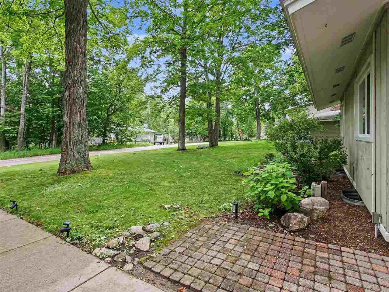 12593 Fern Place Charlevoix MI 49720