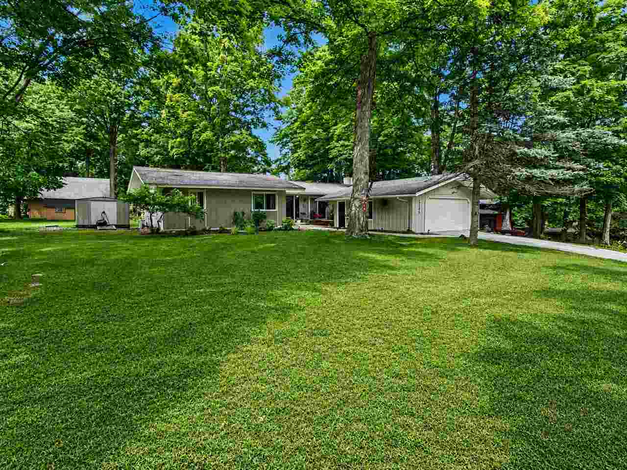 12593 Fern Place Charlevoix MI 49720