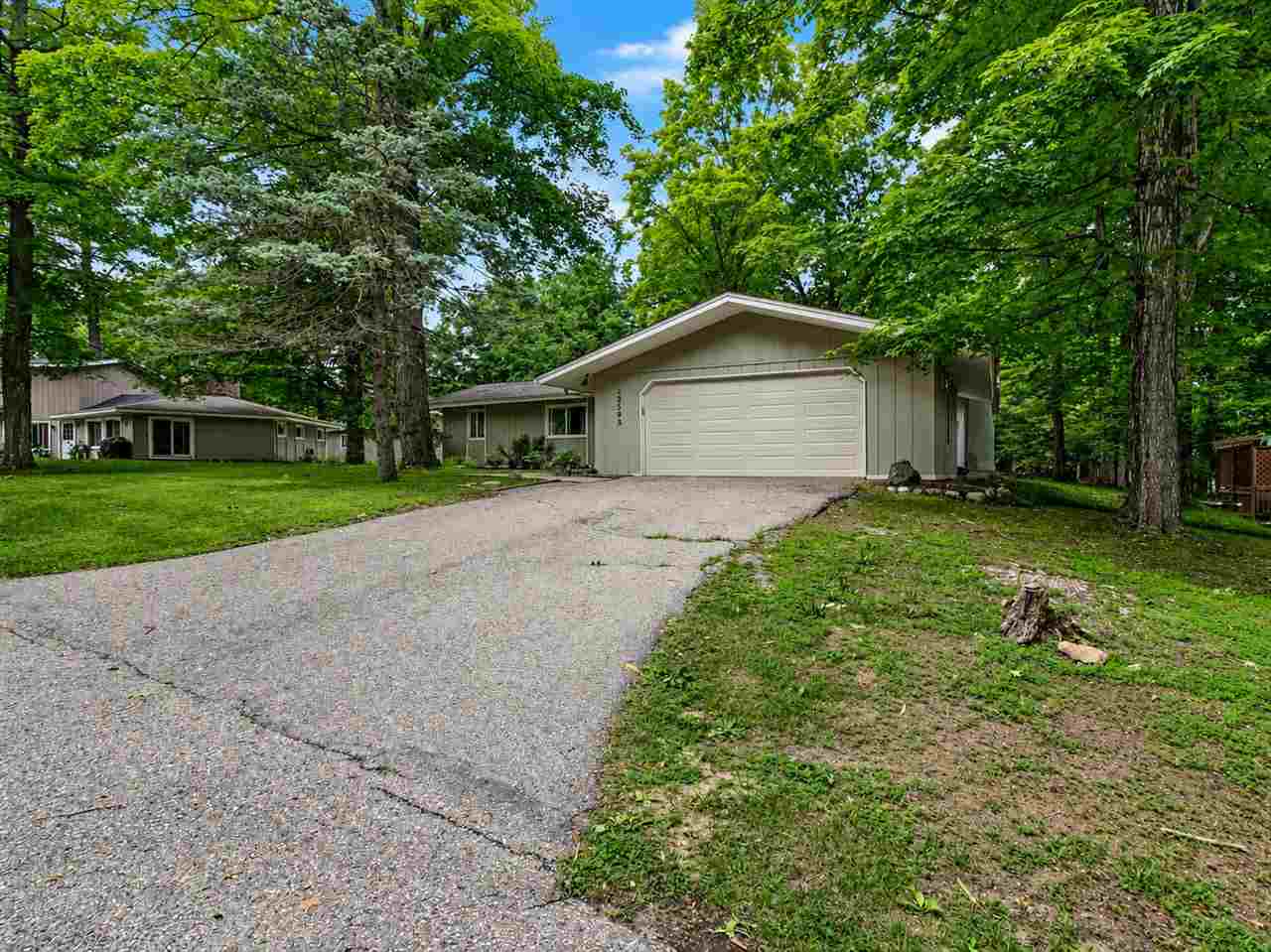 12593 Fern Place Charlevoix MI 49720