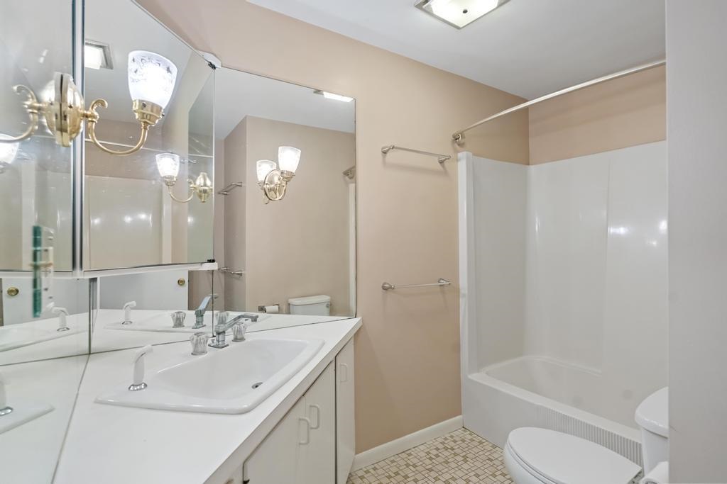 991 Cross Creek Lane Petoskey MI 49770