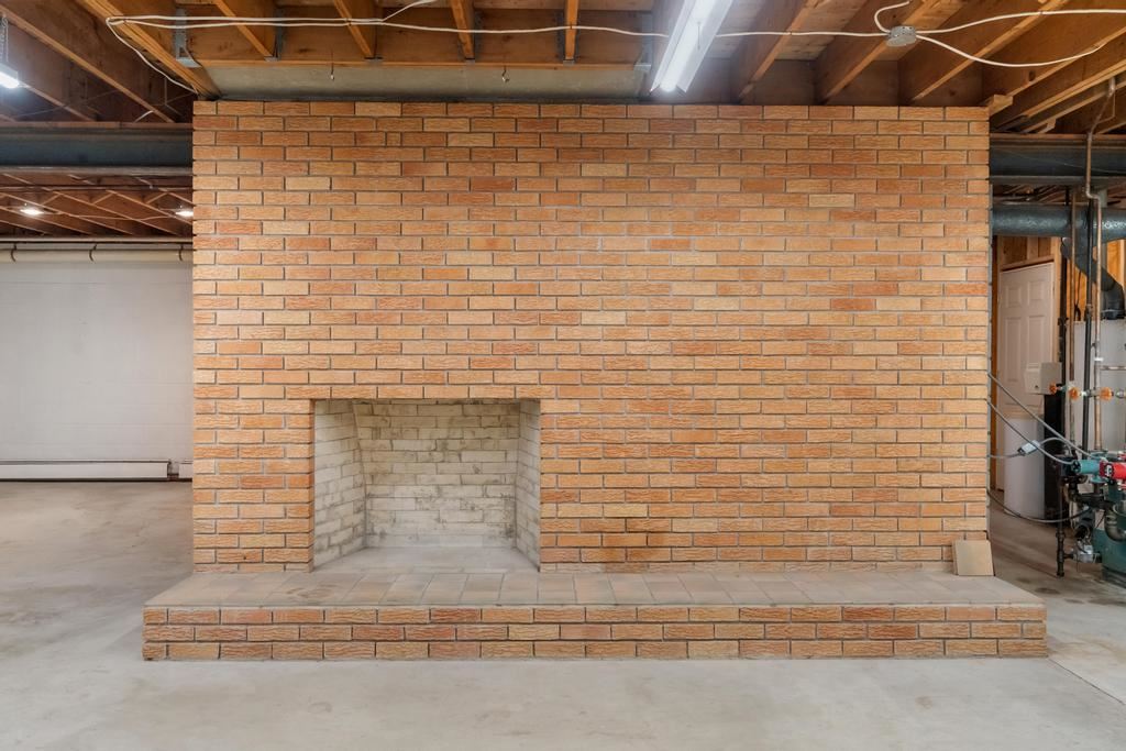 991 Cross Creek Lane Petoskey MI 49770