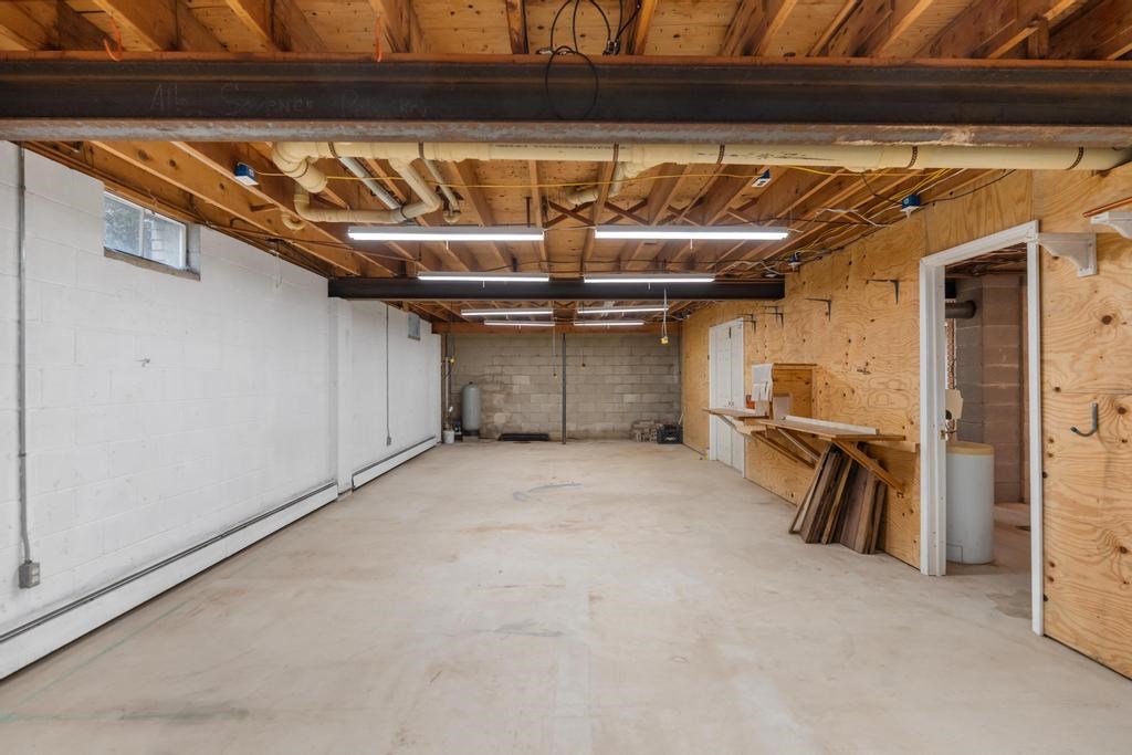 991 Cross Creek Lane Petoskey MI 49770