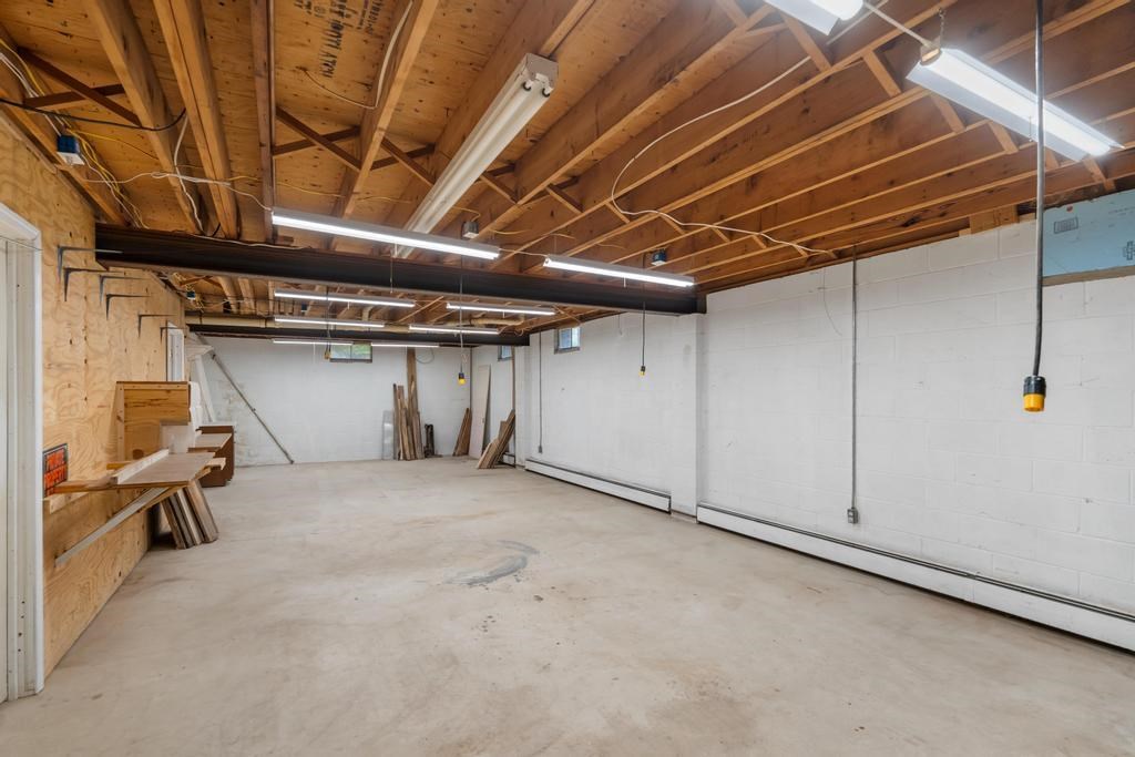 991 Cross Creek Lane Petoskey MI 49770