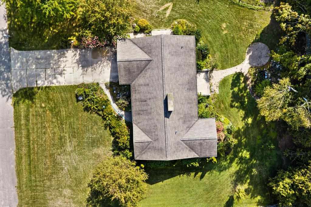 991 Cross Creek Lane Petoskey MI 49770