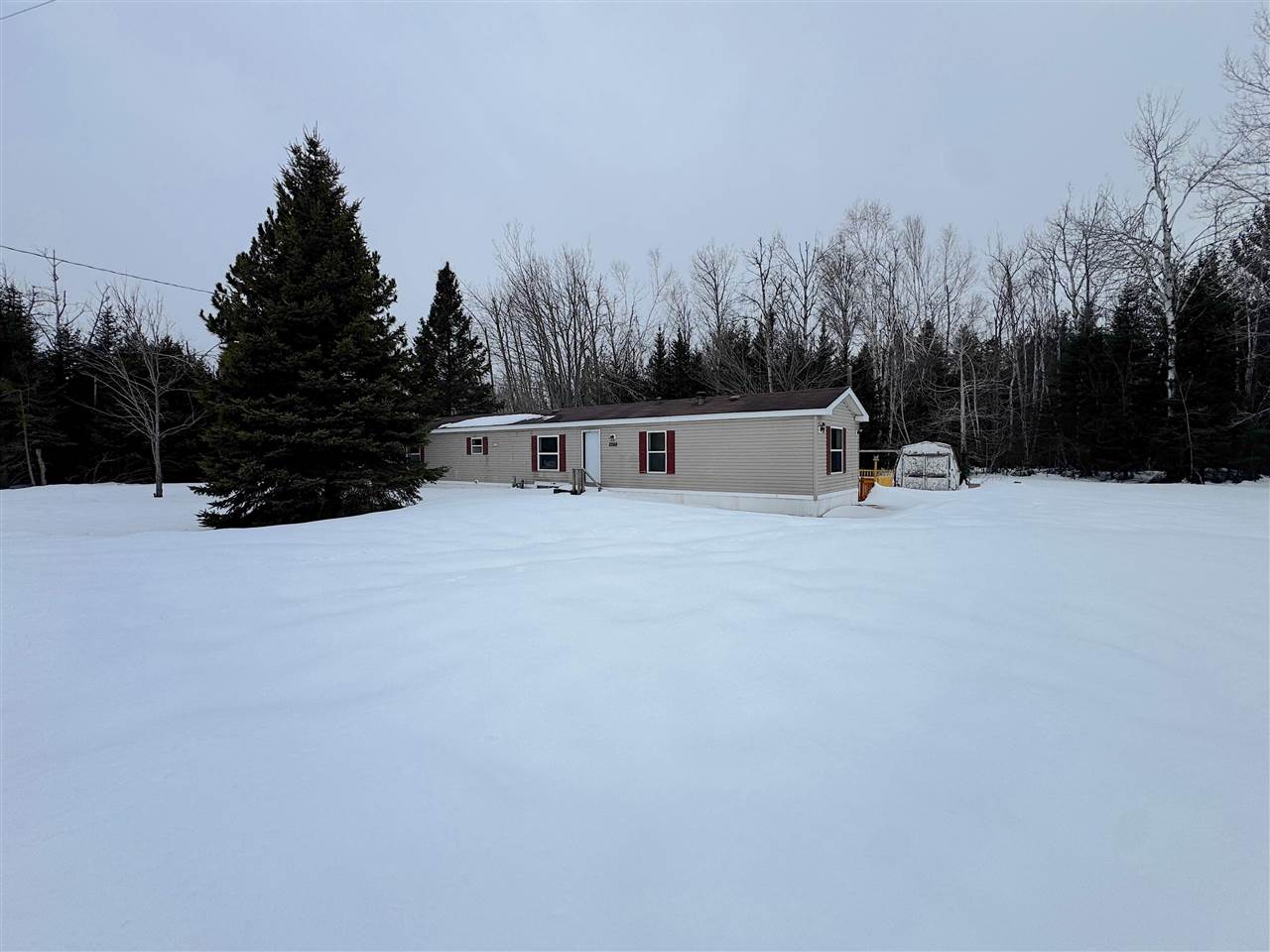 2288 Riggsville Road Cheboygan MI 49721