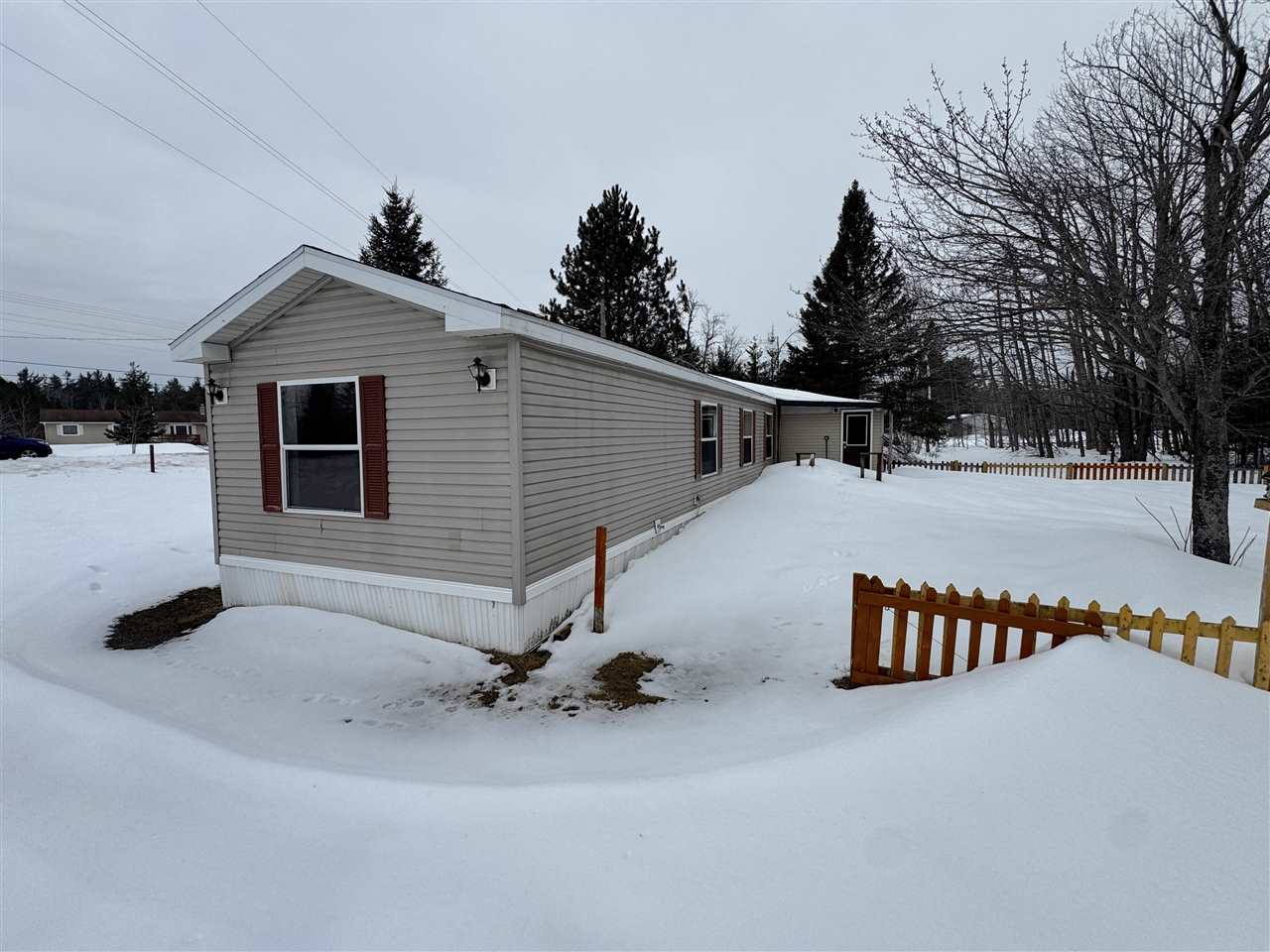 2288 Riggsville Road Cheboygan MI 49721