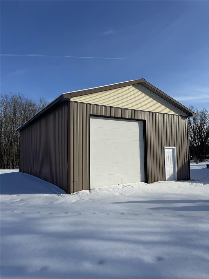 6737 Honeysette Road Street Alanson MI 49706
