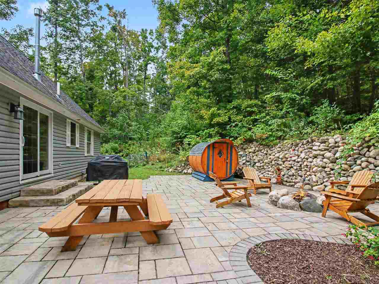 1850 Abbey Road Petoskey MI 49770