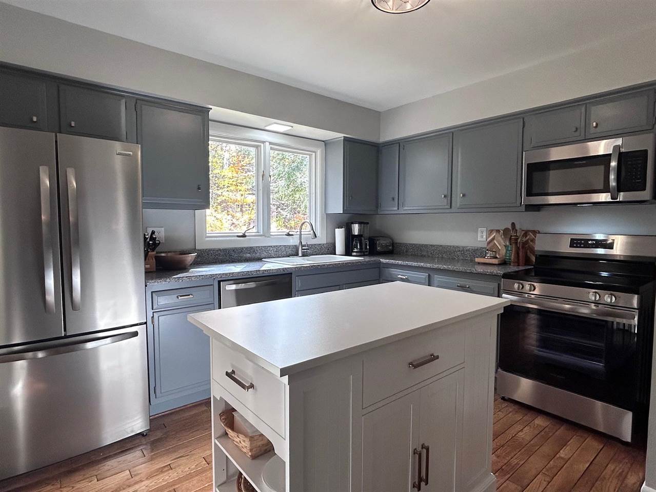 17 Harbor Lane Harbor Springs MI 49740