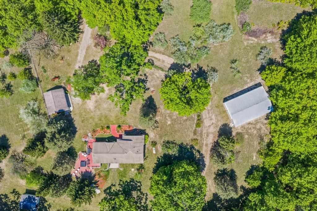 11110 Wildwood Road Petoskey MI 49770
