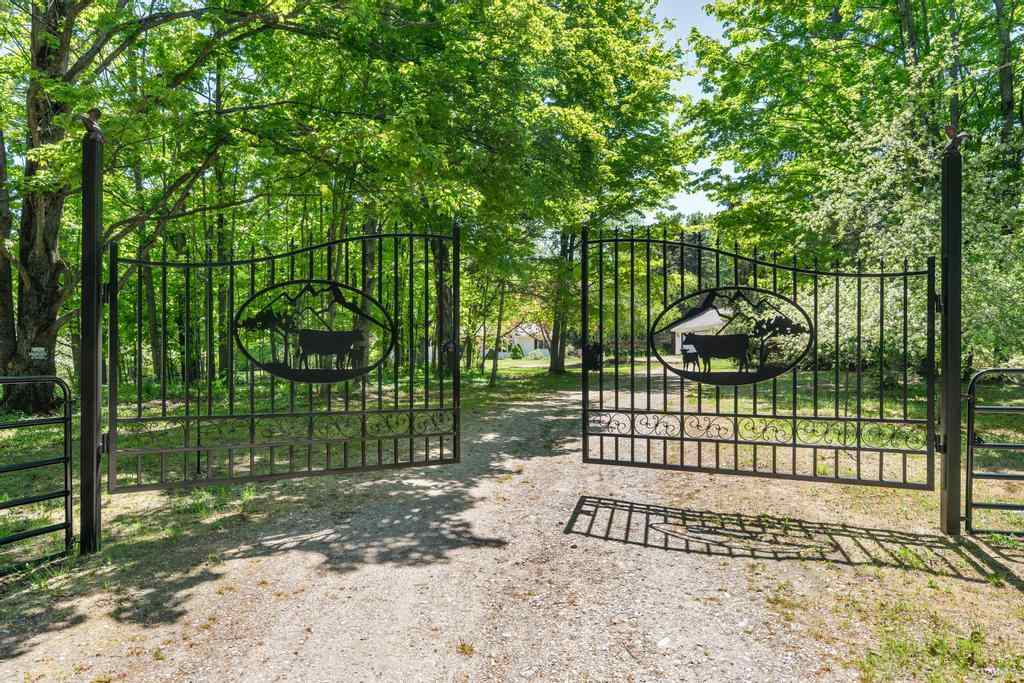 11110 Wildwood Road Petoskey MI 49770