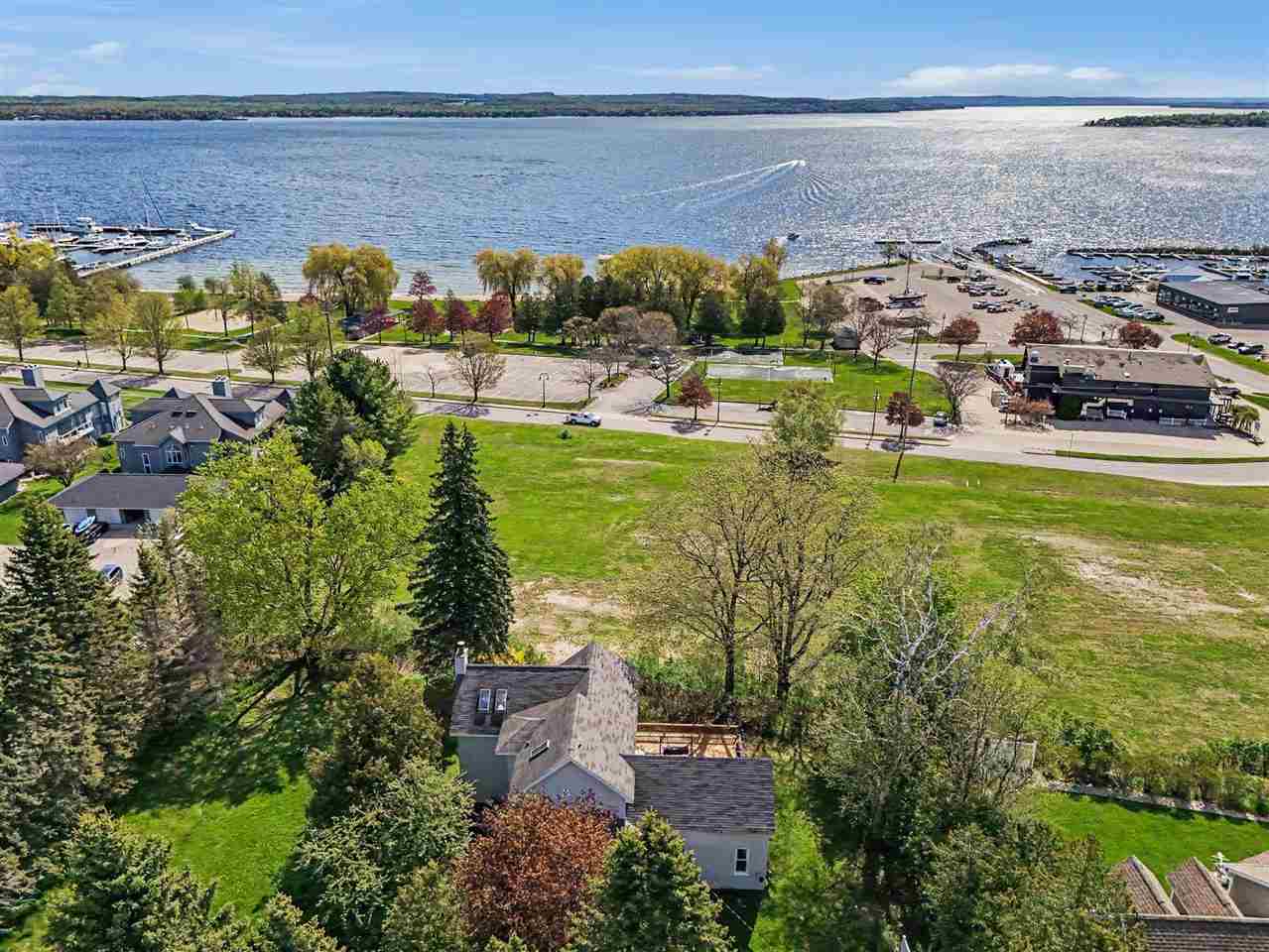 106 Overlook Drive Charlevoix MI 49720