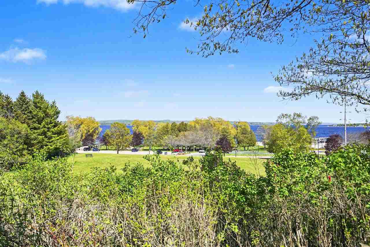 106 Overlook Drive Charlevoix MI 49720