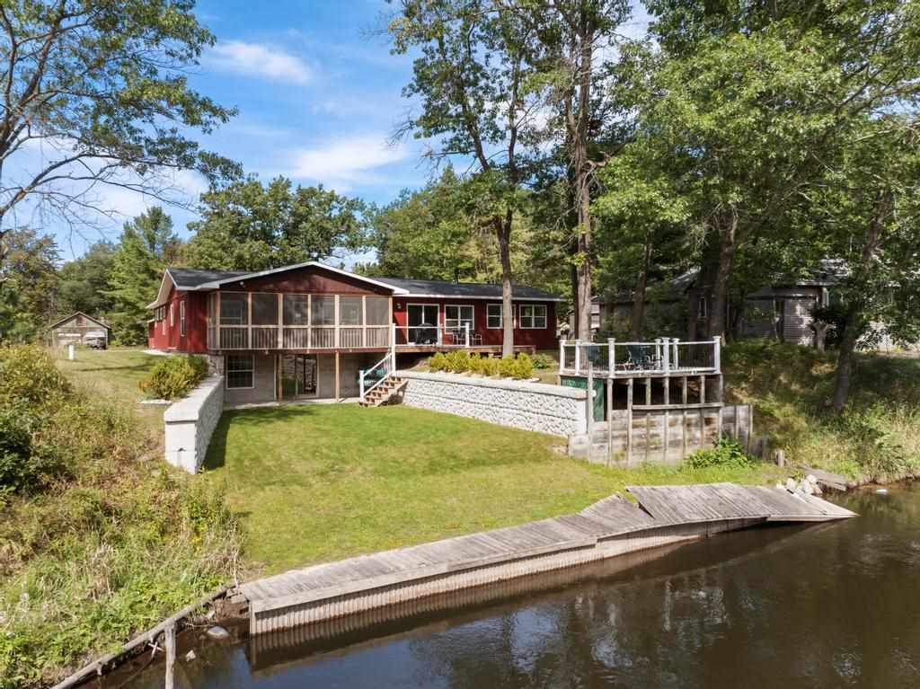 6557 Barbara Avenue Indian River MI 49749