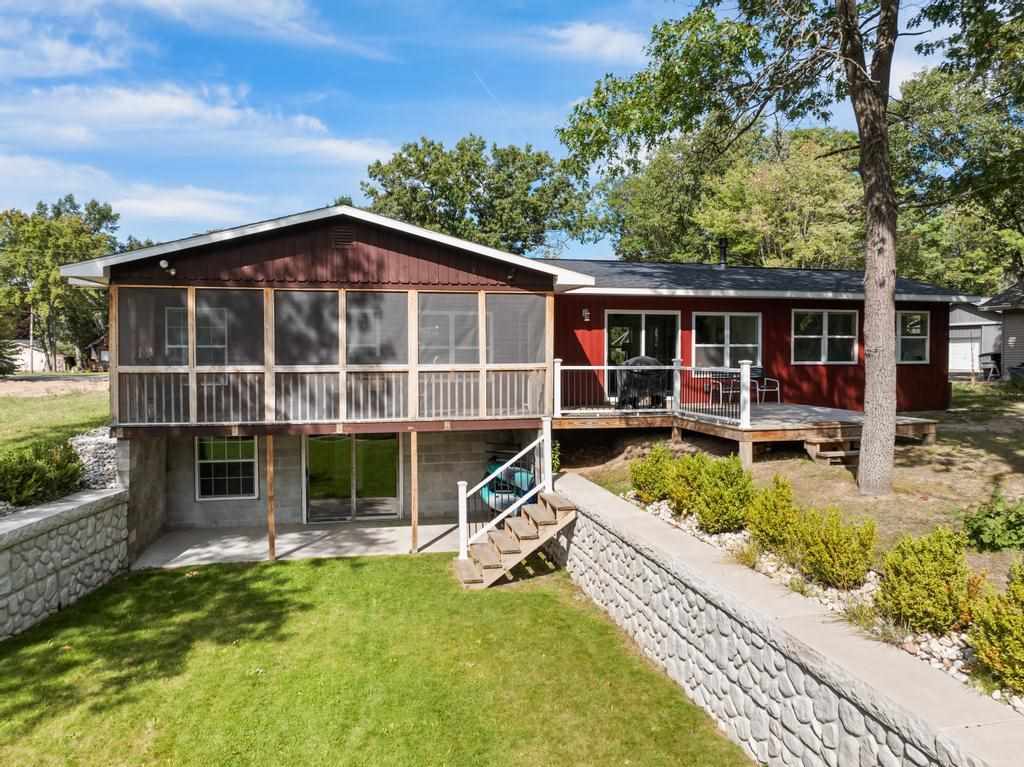 6557 Barbara Avenue Indian River MI 49749