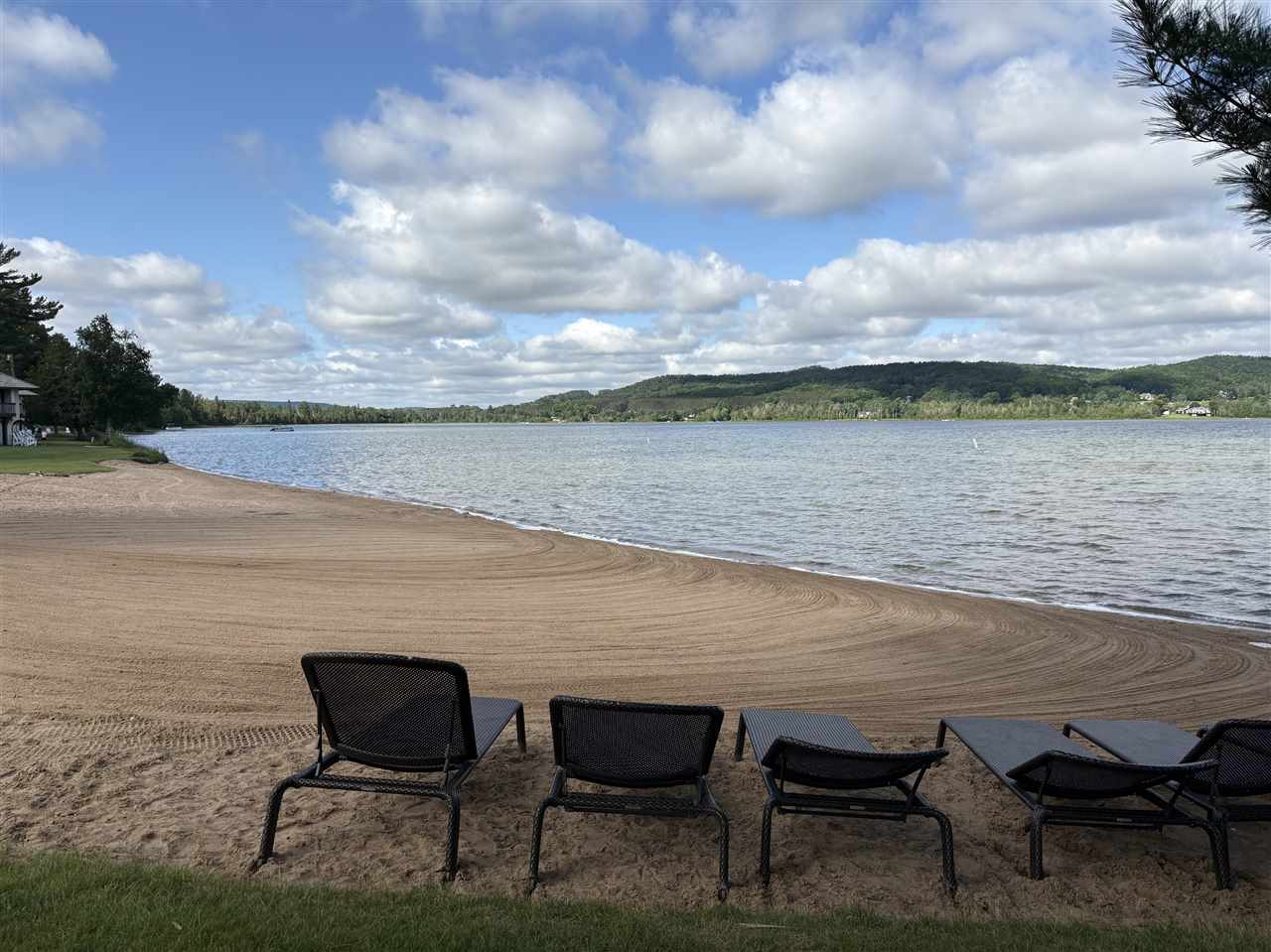 1022 Ridgeline Drive Boyne City MI 49712