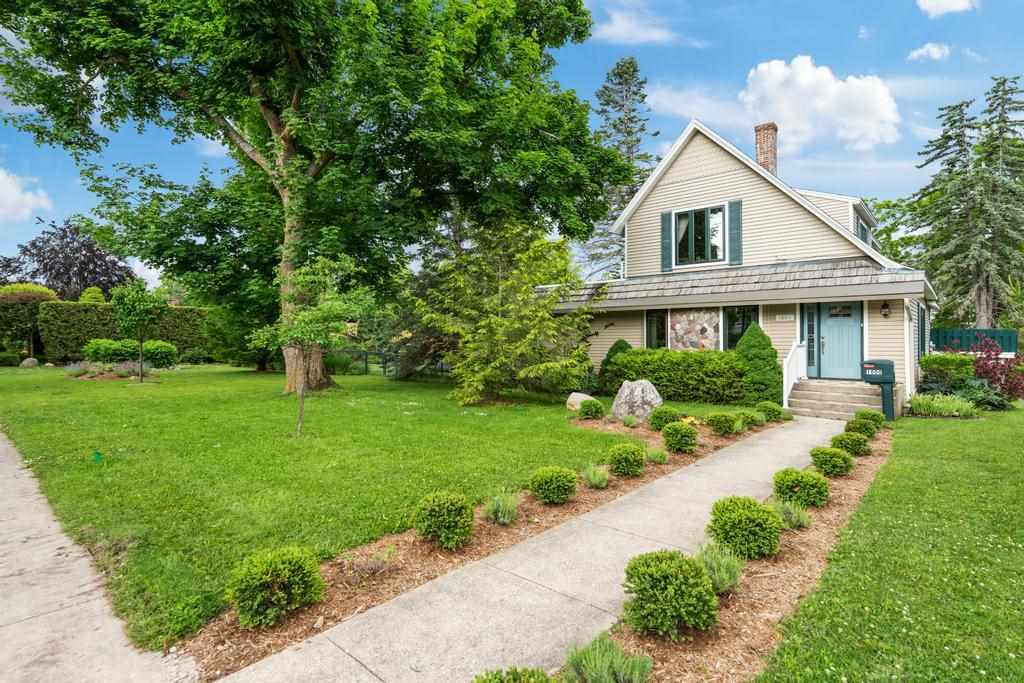 1004 Howard Street Petoskey MI 49770