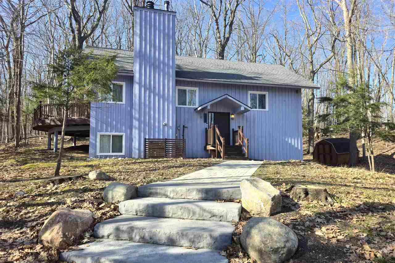 1646 Broken Bow Harbor Springs MI 49740