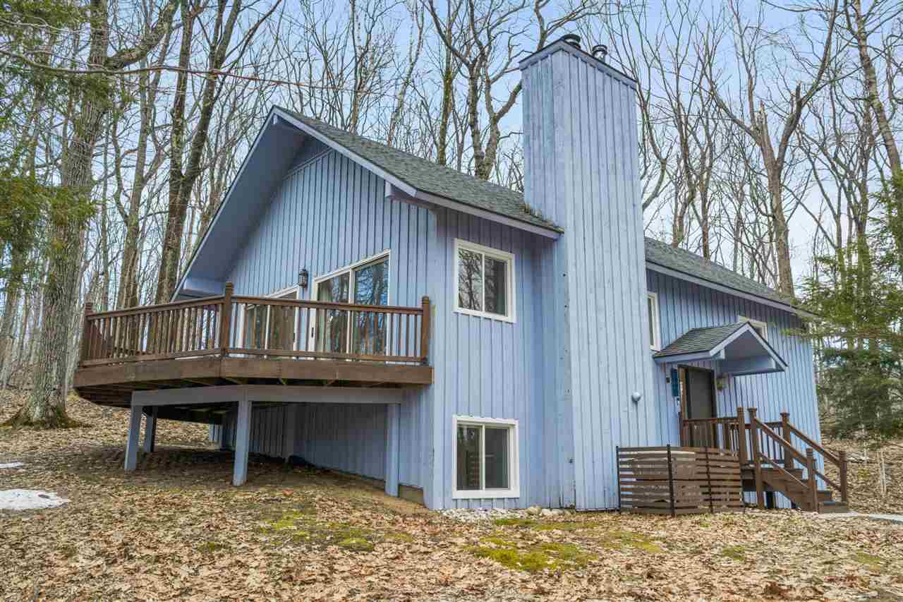 1646 Broken Bow Harbor Springs MI 49740