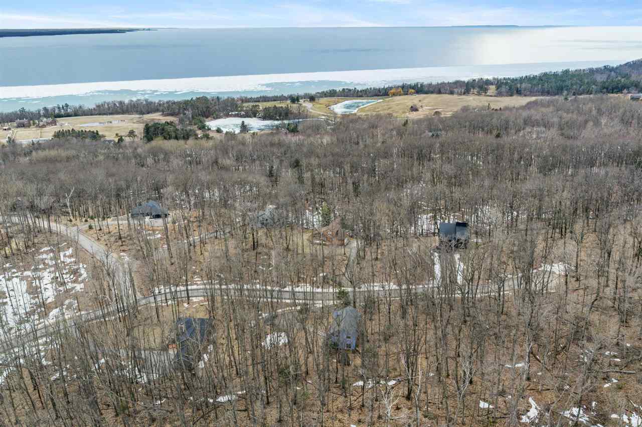 1646 Broken Bow Harbor Springs MI 49740