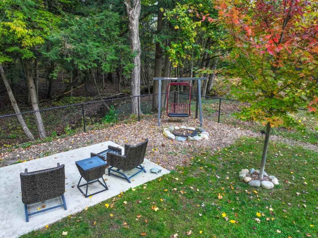 5441 Valley Road Alanson MI 49706