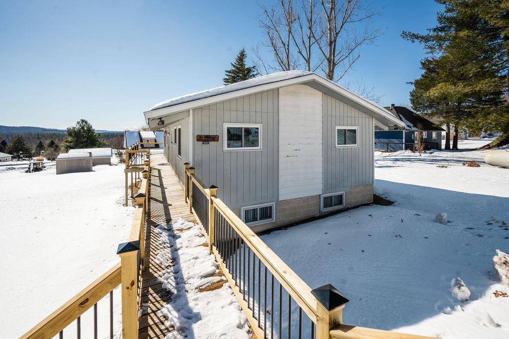 3343 Hill View Boyne Falls MI 49713