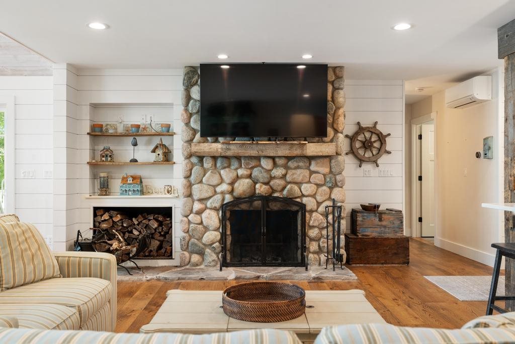 333 Kenwood Avenue Roscommon MI 48653