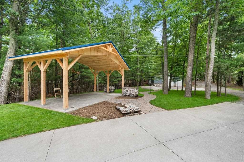 333 Kenwood Avenue Roscommon MI 48653