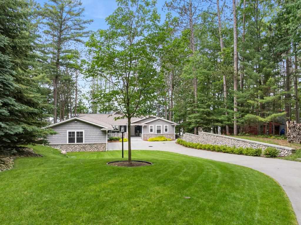 333 Kenwood Avenue Roscommon MI 48653
