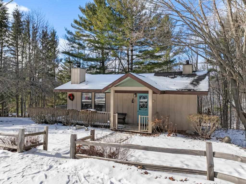 60 Harbor Lane Harbor Springs MI 49740