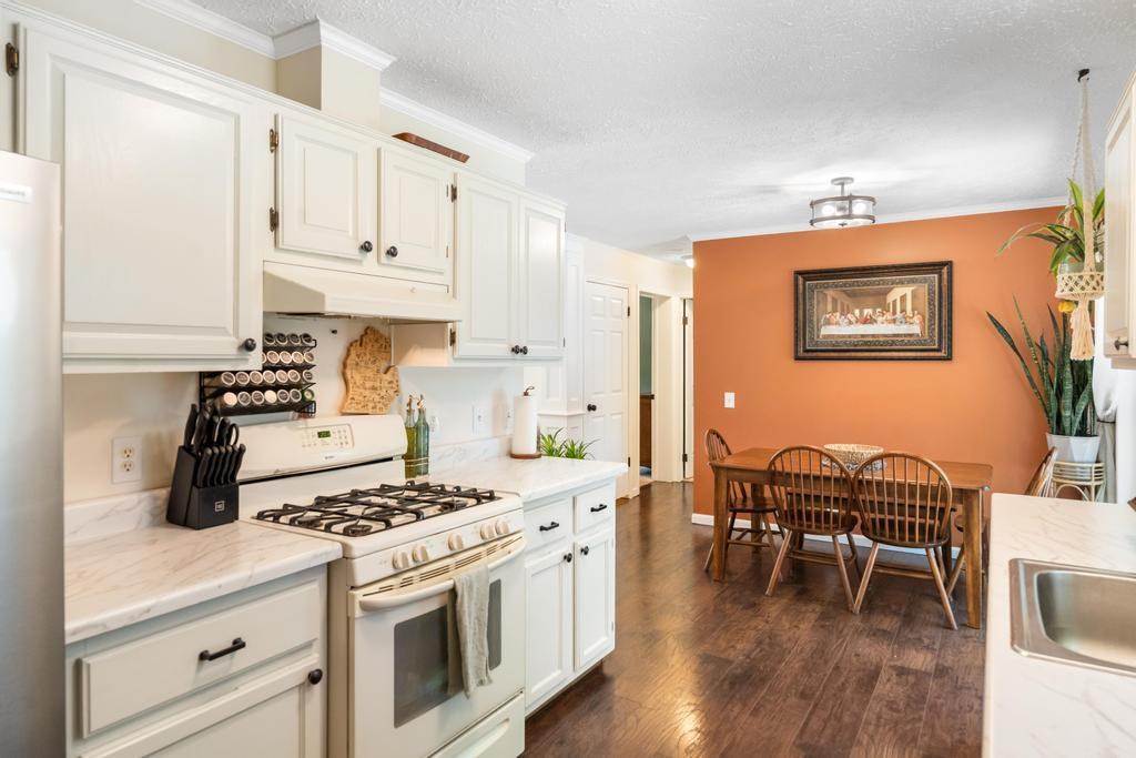 5295 Old Stagecoach Drive Alanson MI 49706