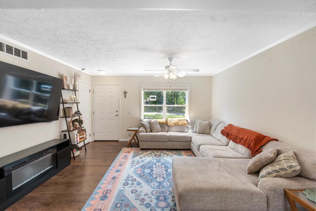 5295 Old Stagecoach Drive Alanson MI 49706