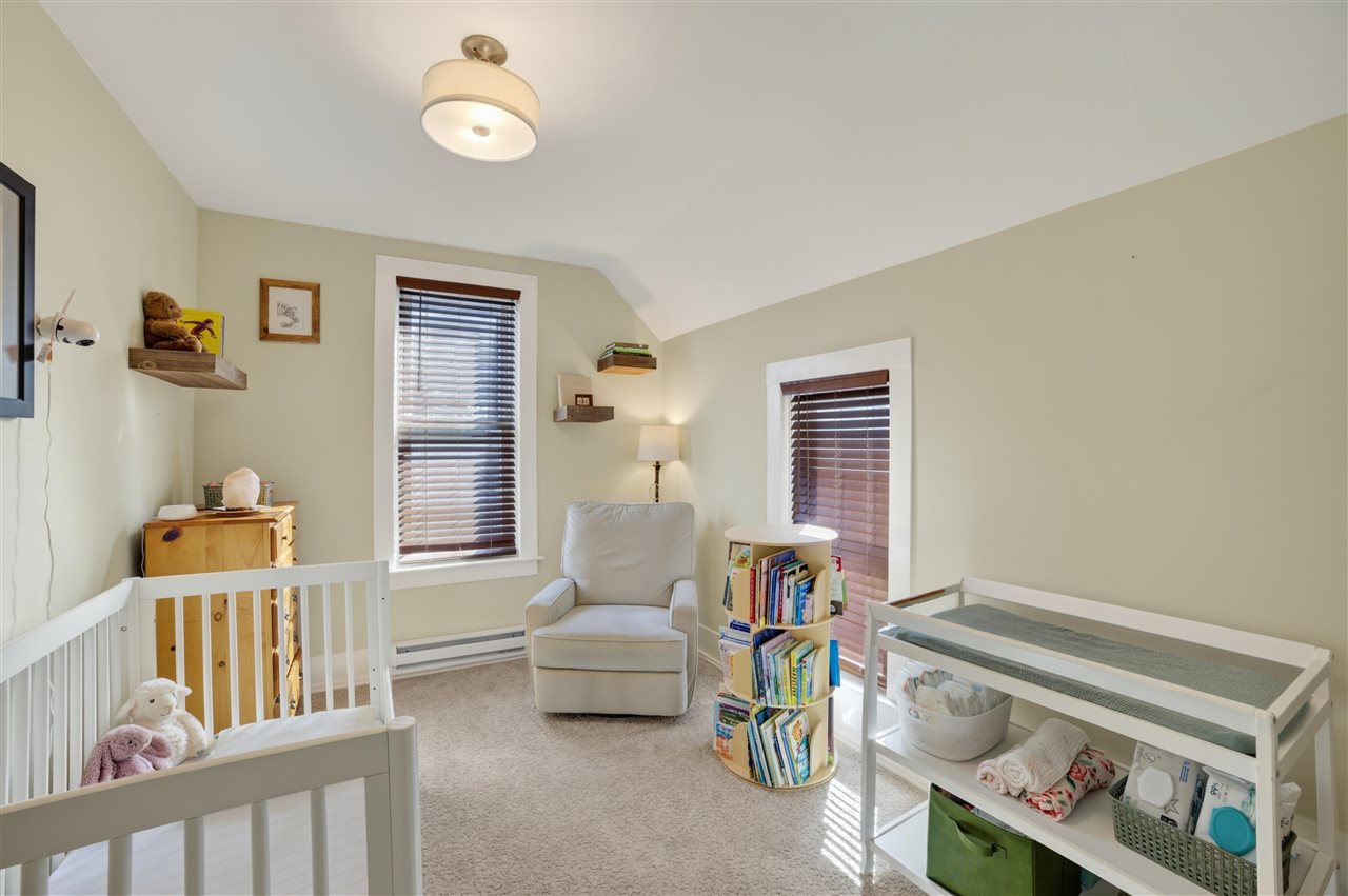 204 Petoskey Charlevoix MI 49720-1419