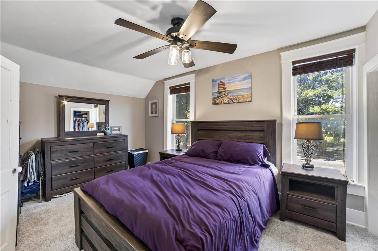 204 Petoskey Charlevoix MI 49720-1419