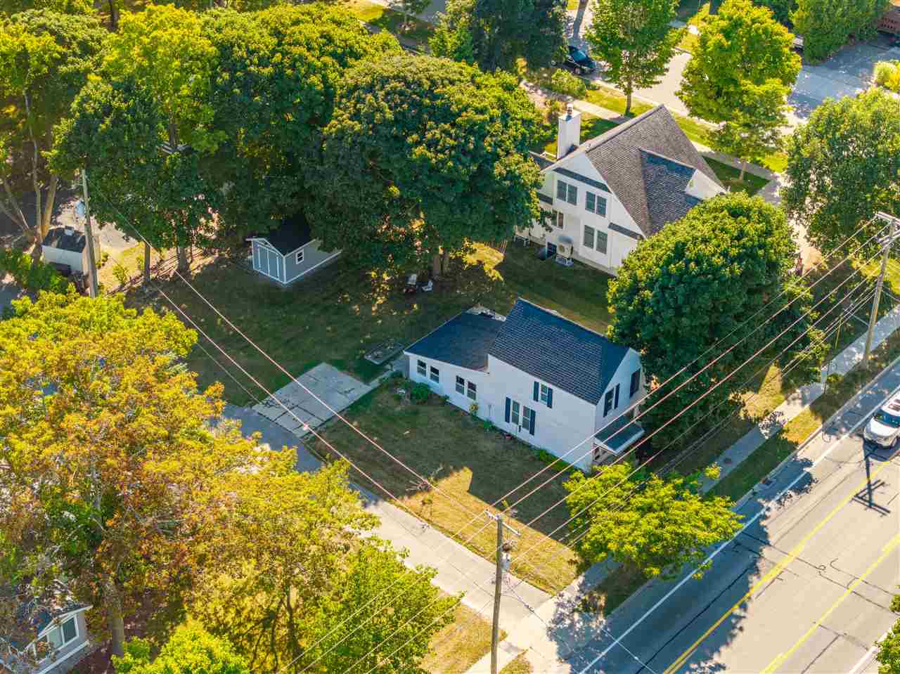 204 Petoskey Charlevoix MI 49720-1419