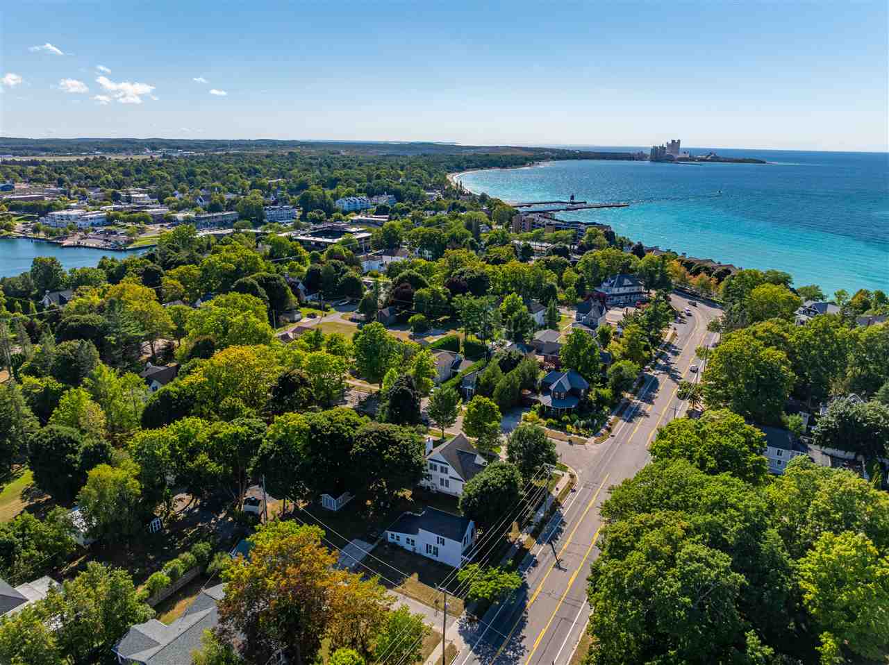 204 Petoskey Charlevoix MI 49720-1419