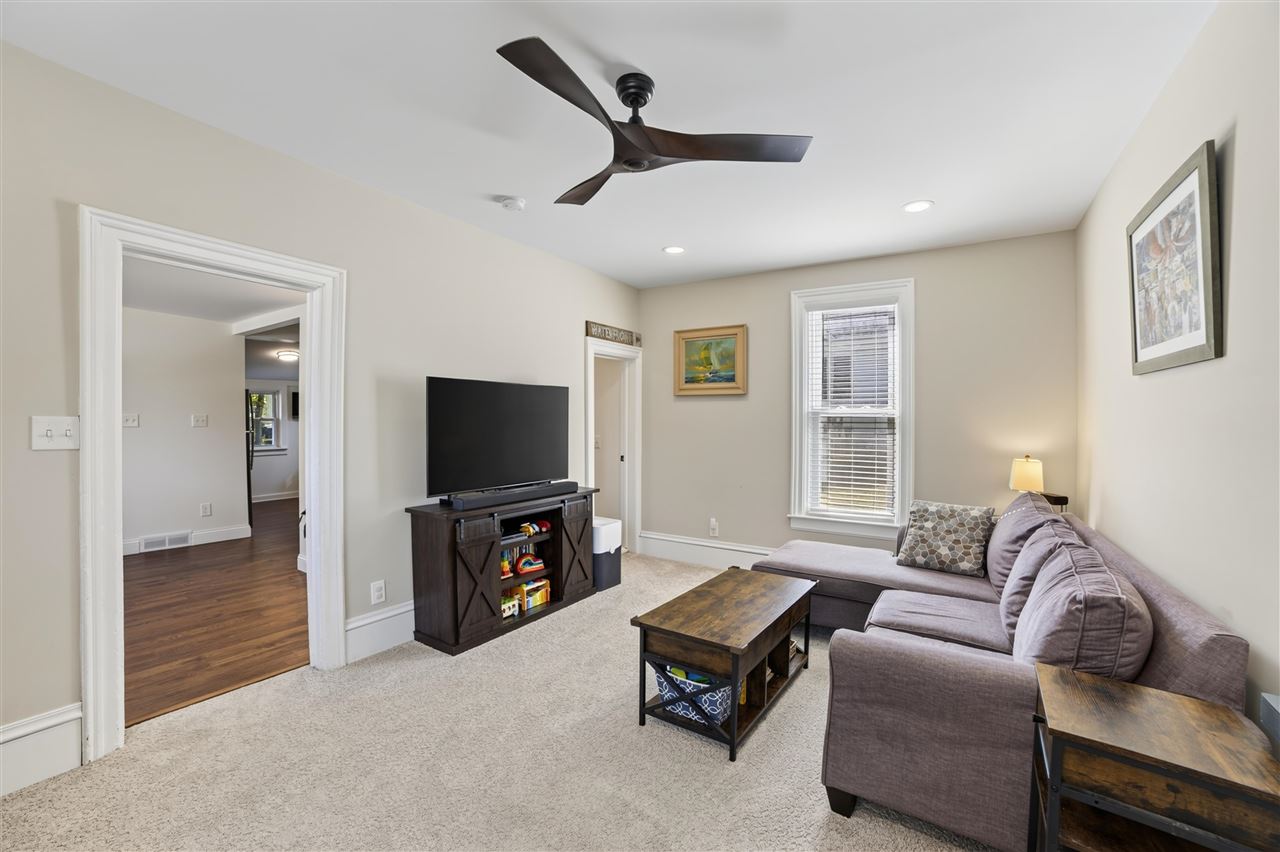 204 Petoskey Charlevoix MI 49720-1419