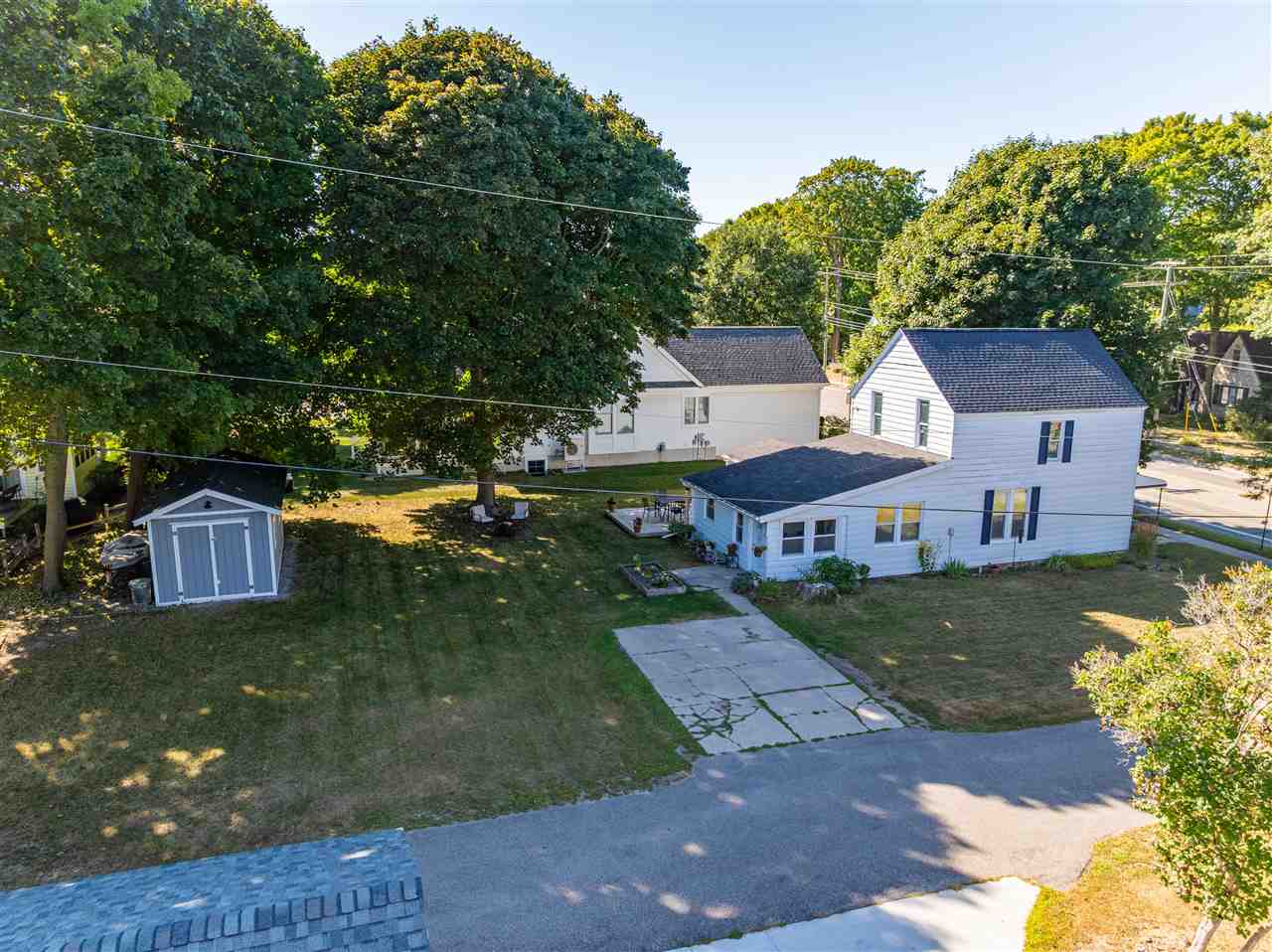 204 Petoskey Charlevoix MI 49720-1419