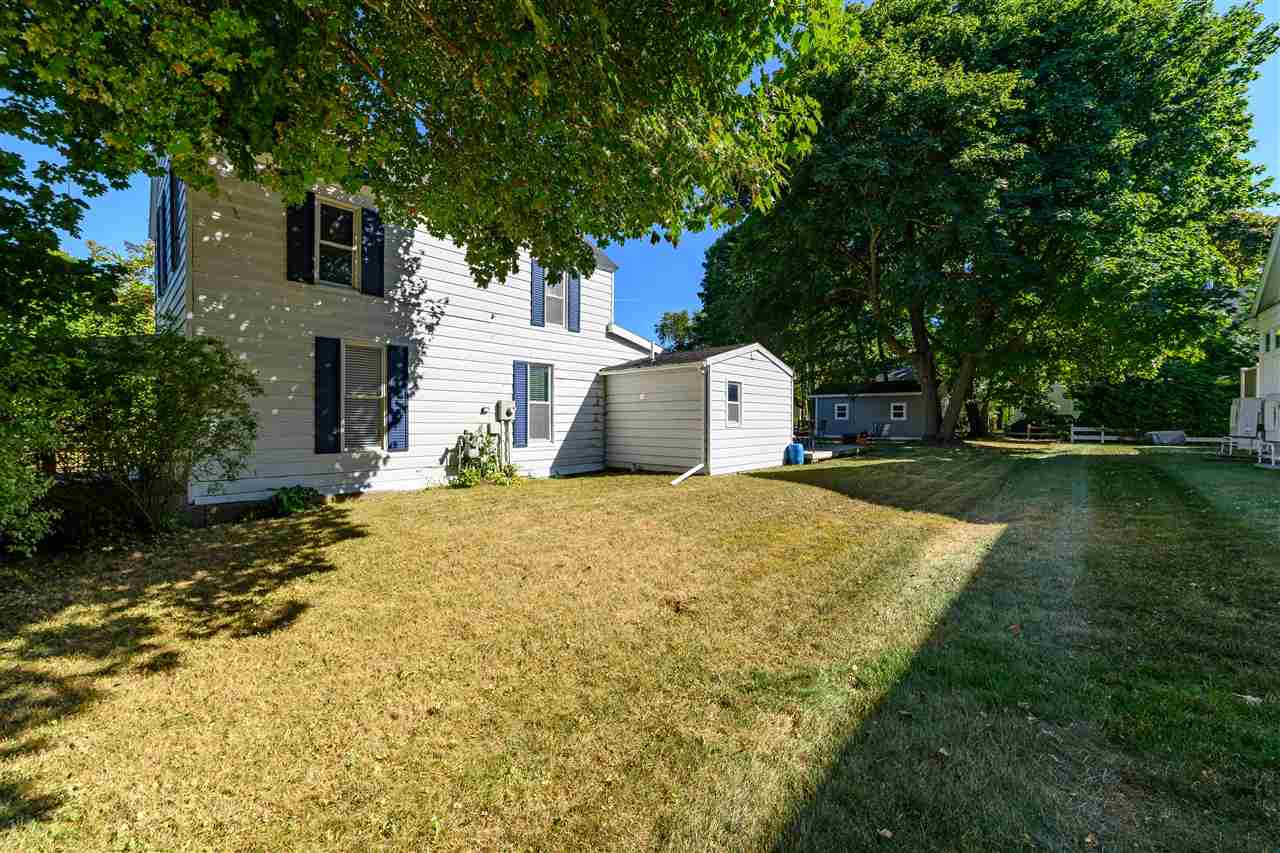 204 Petoskey Charlevoix MI 49720-1419