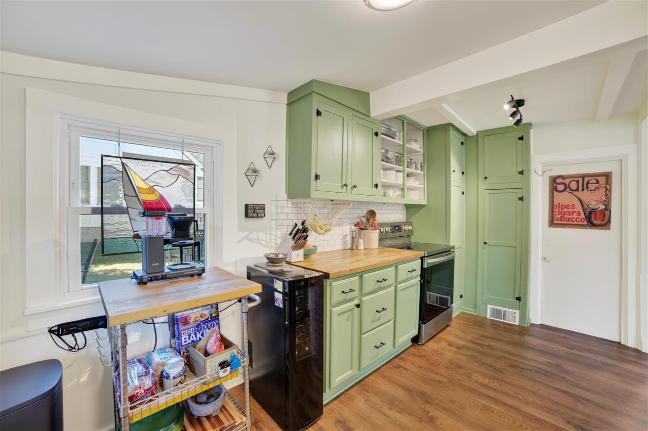 204 Petoskey Charlevoix MI 49720-1419
