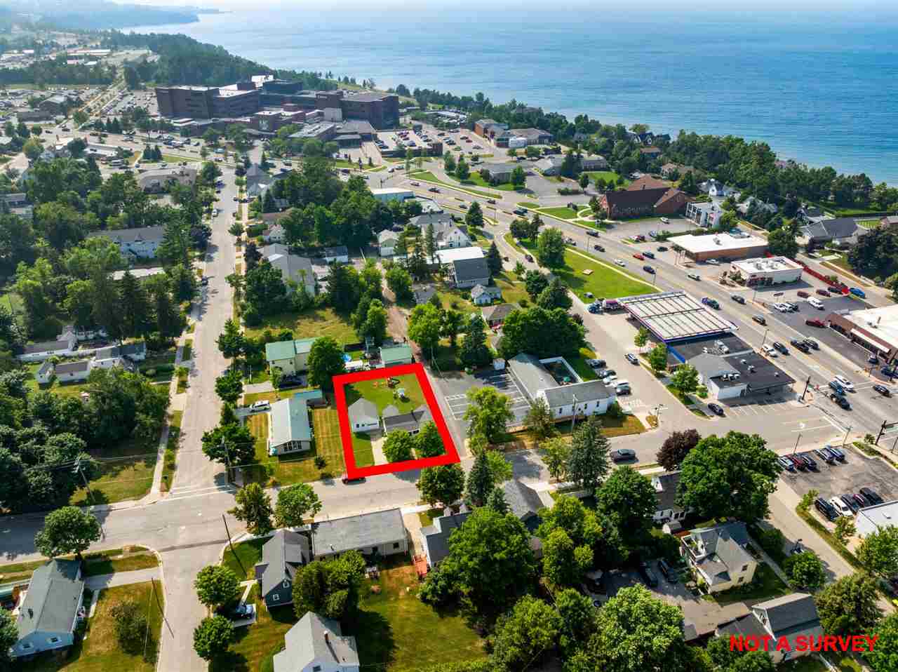 412 Ingalls Avenue Petoskey MI 49770