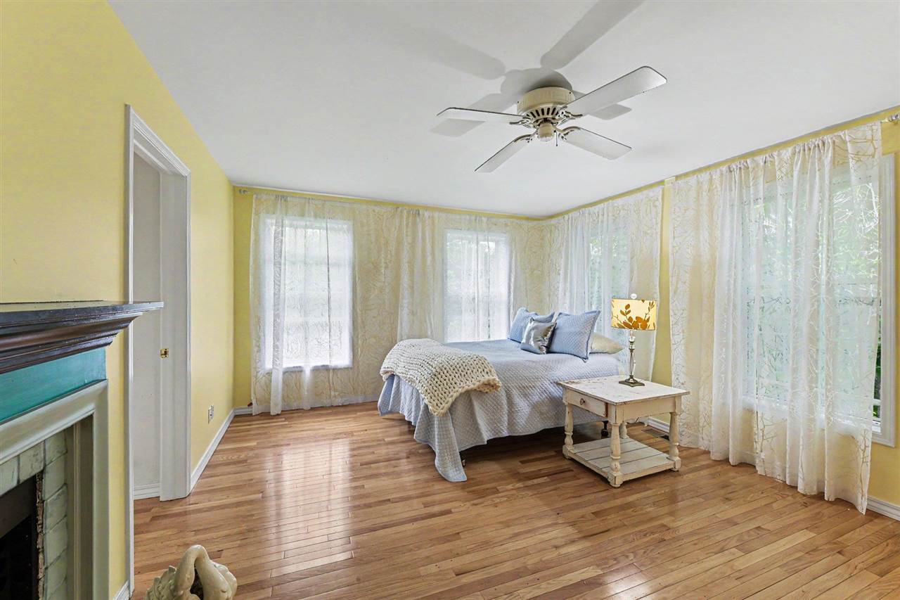 1035 Autumn Lane Petoskey MI 49770