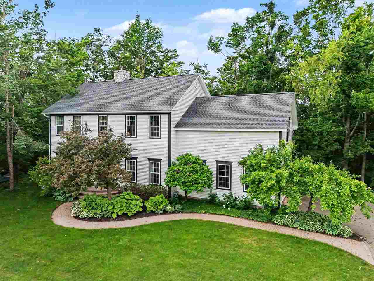 1035 Autumn Lane Petoskey MI 49770