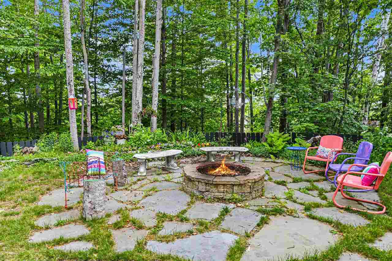 1035 Autumn Lane Petoskey MI 49770
