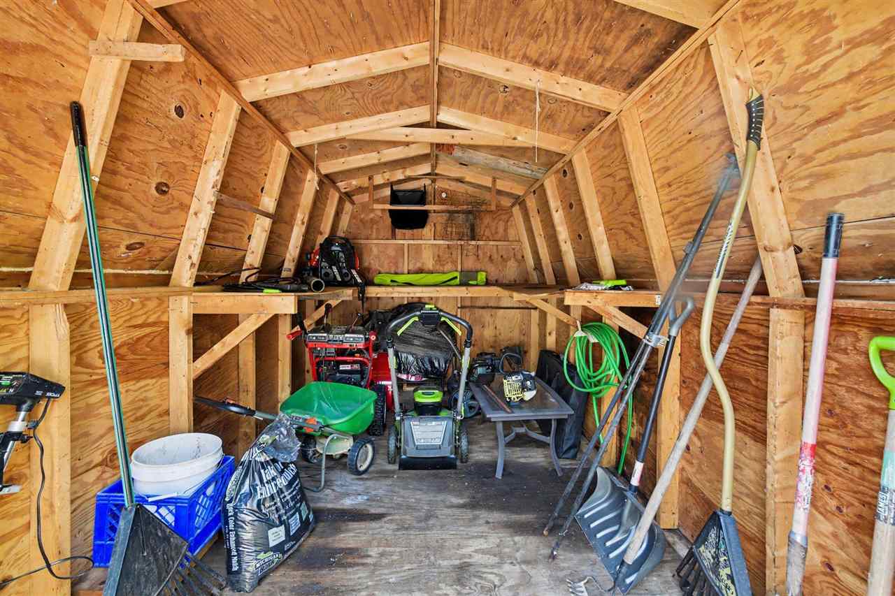 3327 Lynn Drive Indian River MI 49749