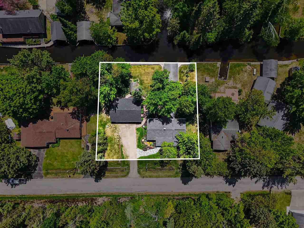 3327 Lynn Drive Indian River MI 49749